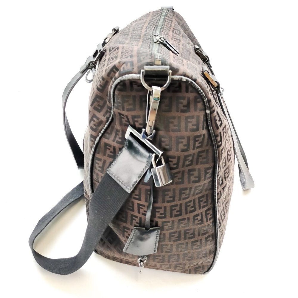 Fendi Shoulder Bag Brown Canvas TRAVEL BAG  DIAPER BAG - Picture 4 of 16
